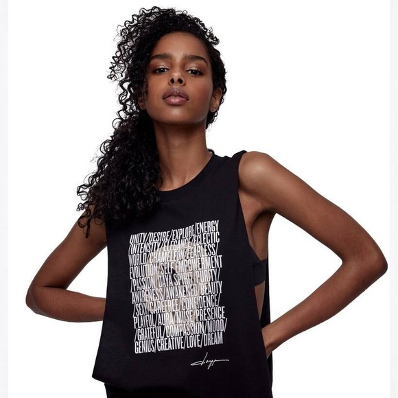 Nwt Daya By Zendaya Black Nude Loose Muscle Tee Nwt Daya By Zendaya Black Nude Loose Muscle Tee